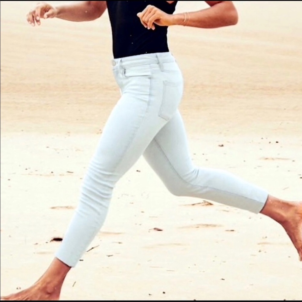 Athleta Sculptek Skinny Crop Jeans